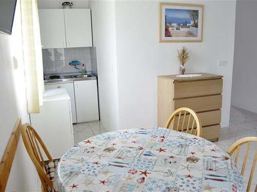 Holiday Home/Apartment - 4 persons -  - Vir - 23234 - Vir