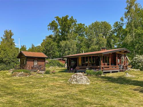 Holiday home - 6 persons -  - Ramsnäset - 732 93 - Arboga