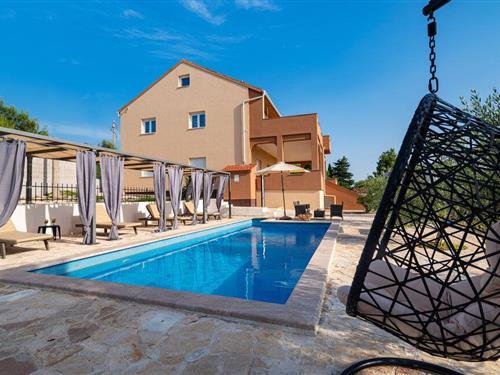 Sommerhus - 8 personer -  - Marici pod Gredom - Zadar-Krusevo - 23450 - Krusevo