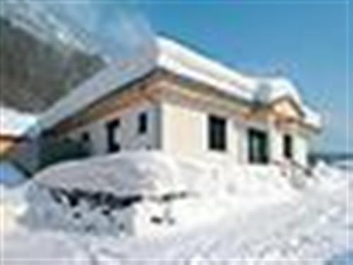 Holiday Home/Apartment - 10 persons -  - 6752 - Dalaas
