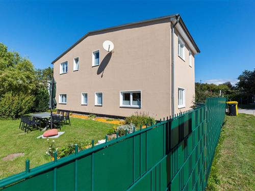 Holiday Home/Apartment - 8 persons -  - 18236 - Kröpelin