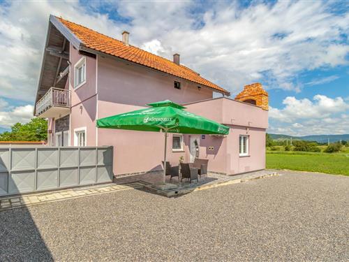 Sommerhus - 4 personer -  - Ulica Ivana Gundulica - 53220 - Otocac