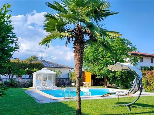 Sommerhus - 8 personer -  - Via Monte Bianco - 31037 - Loria