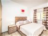 Image 10 - Inside