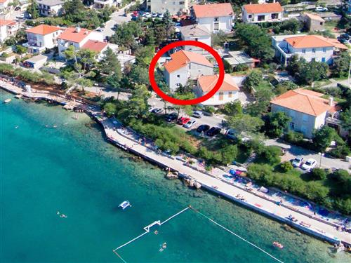 Ferielejlighed - 5 personer -  - Na vodici - 51515 - Silo