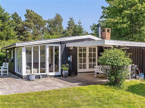 Sommerhus - 4 personer -  - Storkevej - Marielyst - 4873 - Væggerløse