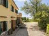 Image 35 - Outside