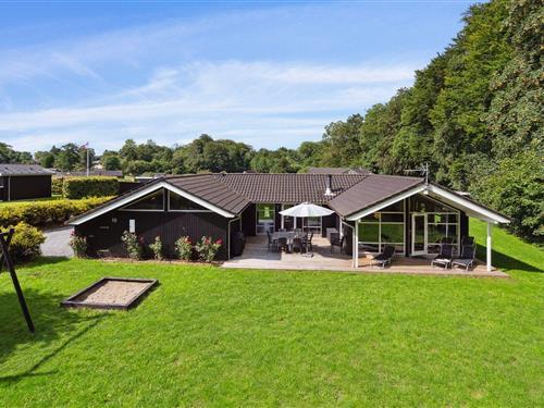 Sommerhus - 10 personer -  - Barsbæklund - Loddenhøj - 6200 - Aabenraa