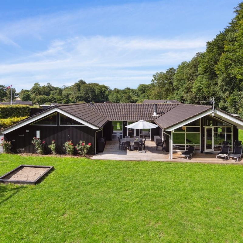 Sommerhus - 10 personer -  - Barsbæklund - Loddenhøj - 6200 - Aabenraa