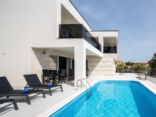 Holiday home - 8 persons -  - 22211 - Vodice