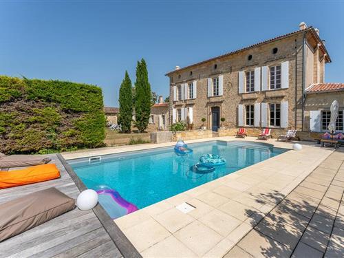 Feriehus - 10 personer -  - rue Antoine de Montaugé - 33240 - Virsac