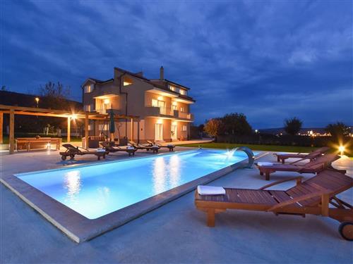 Sommerhus - 16 personer -  - Vukovarska ulica 34, Koprivno - 21204 - Dugopolje