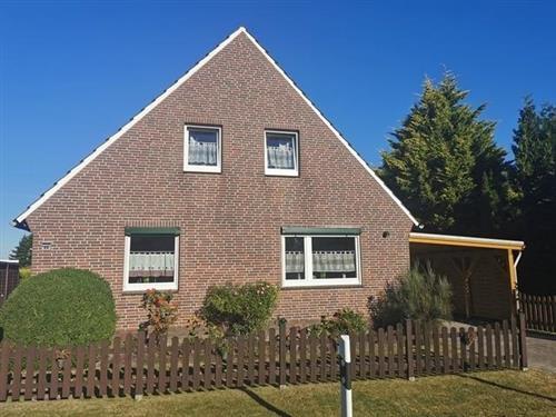 Holiday Home/Apartment - 5 persons -  - Horster Straße - 26409 - Wittmund