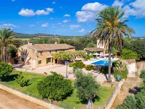 Holiday home - 8 persons -  - Diseminado Poligon - Conies Vell, Sant Llorenc - 07500 - Sant Llorenc