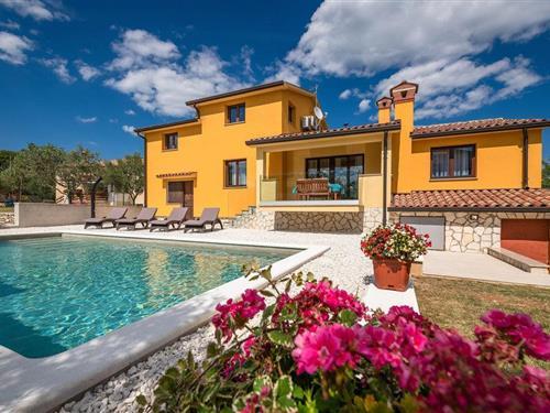 Holiday home - 5 persons -  - Puntera - 52207 - Barban