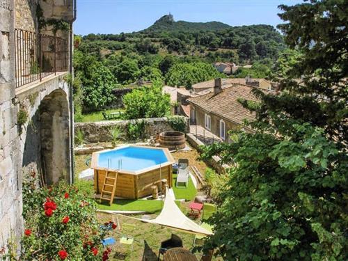 Ferieleilighet - 6 personer -  - Place St Jean - 07220 - Viviers