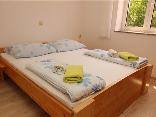 Holiday apartment - 3 persons -  - Baška - 51523 - Baška