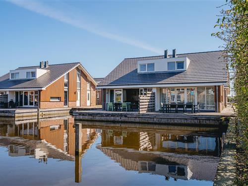 Holiday apartment - 12 persons -  - 1911MT - Uitgeest