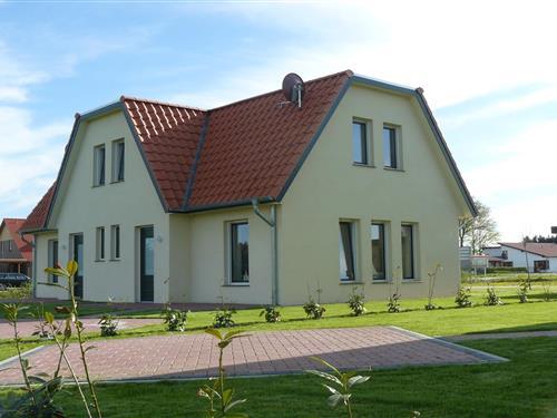 Holiday Home/Apartment - 10 persons -  - 29649 - Wietzendorf