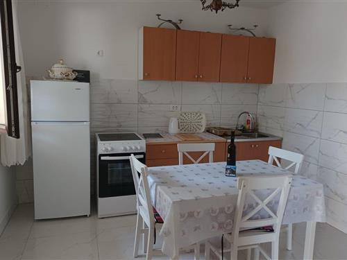 Holiday Home/Apartment - 4 persons -  - 20246 - Janjina