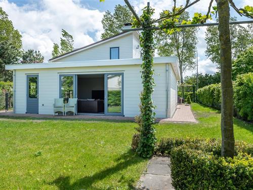 Feriehus / leilighet - 8 personer -  - 4493PP - Kamperland