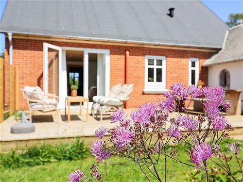 Holiday Home/Apartment - 2 persons -  - Storhavevej 3, St - 9940 - Læsø