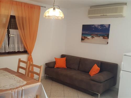 Holiday apartment - 4 persons -  - 21400 - Supetar