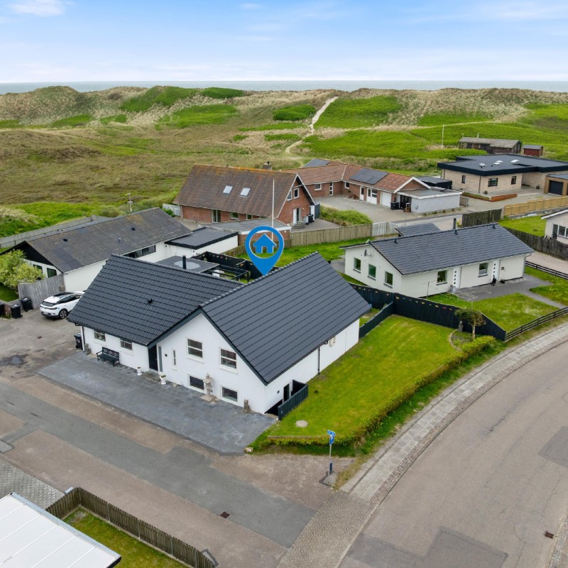 Sommerhus - 10 personer -  - Stormgade - 6960 - Hvide Sande