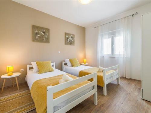 Holiday Home/Apartment - 5 persons -  - 23223 - Škabrnja