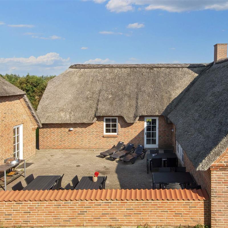 Sommerhus - 18 personer -  - Kornbjergvej - Vedersø Klit - 6990 - Ulfborg