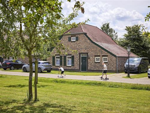 Villa - 9 personer -  - 6088NT - Roggel