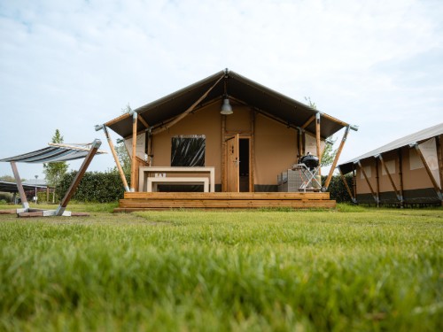 Holiday home - 4 persons -  - Klein Vaarwaterweg - 9164 MA - Buren