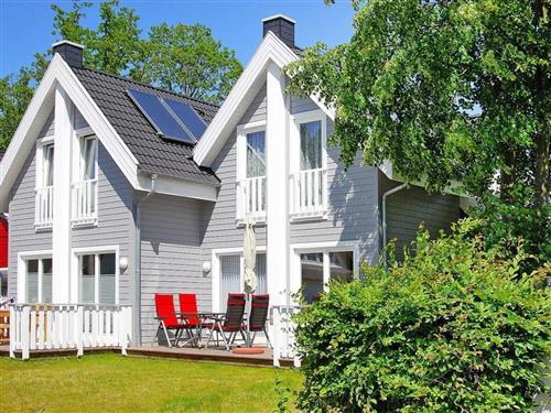 Ferienhaus - 6 Personen -  - Ostseepark - 18551 - Glowe