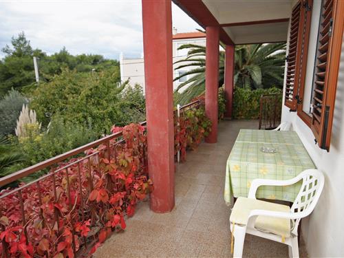 Holiday Home/Apartment - 4 persons -  - Privlaka - 23233 - Privlaka