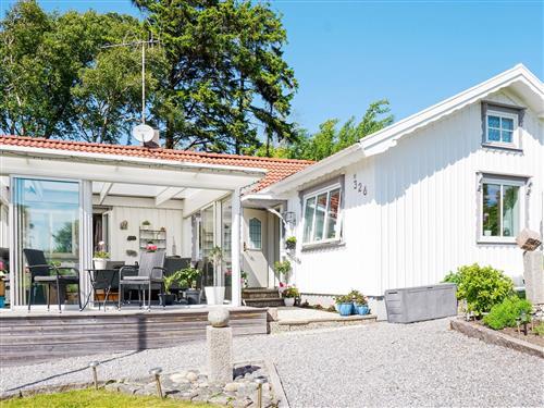 Holiday Home/Apartment - 6 persons -  - Lyse Skalhamn - Skalhamn - 45391 - Lysekil