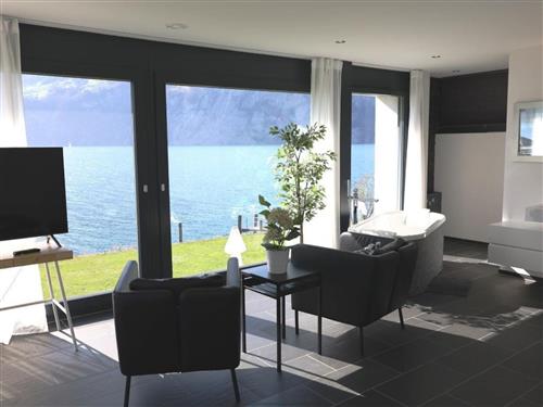 Sommerhus - 10 personer -  - Sisikon - 6452