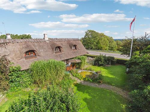 Sommerhus - 2 personer -  - Aarsdalevej - 3730 - Nexø