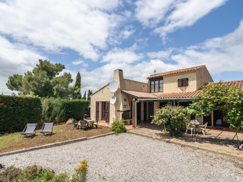 Villa - 8 persons -  - 34210 - Beaufort
