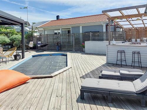 Fritidshus - 6 personer -  - Allhemsvägen - Furulund/Kävlinge - 24466 - Furulund