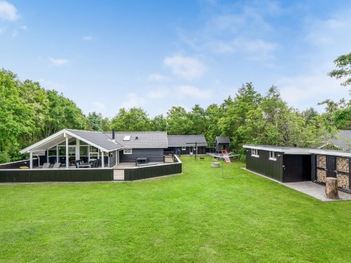 Sommerhus - 10 personer -  - Blomstervangen - Jegum - 6840 - Oksbøl