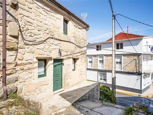 Holiday home - 3 persons -  - Rua Virxe Camiño - 15250 - Muros