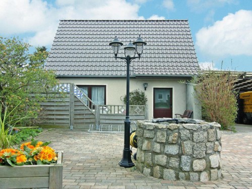 Holiday home - 4 persons -  - 18233 - Teßmannsdorf