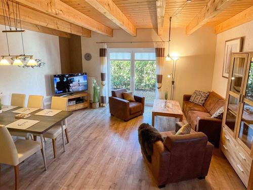 Holiday Home/Apartment - 4 persons -  - Friedrich-Paulsen-Straße - 25761 - Büsum