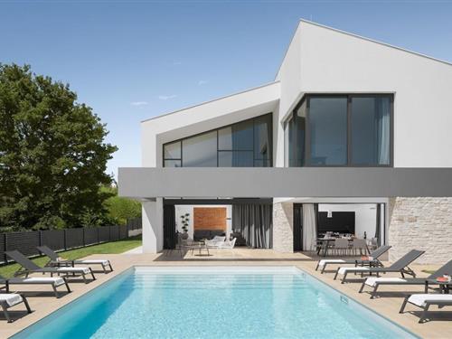 Villa - 10 persons -  - 52204 - Liznjan