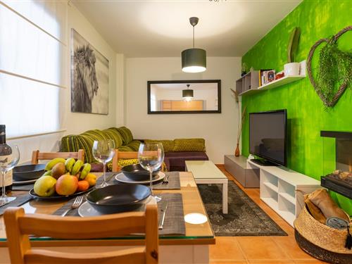 Holiday apartment - 4 persons -  - Calle Madre Trinidad Carreras - 18193 - Monachil