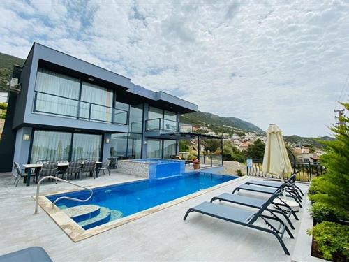 Ferielejlighed - 10 personer -  - 07580 - Kalkan