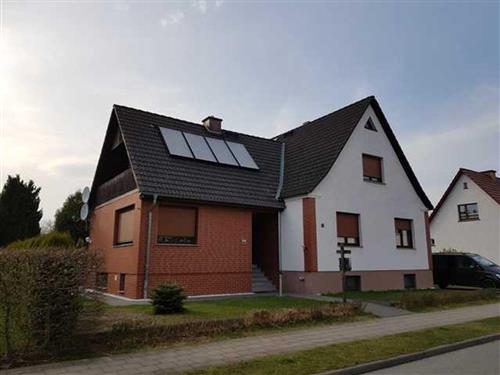 Holiday Home/Apartment - 2 persons -  - Nur 5 Gehminuten sind es bis zum Stadtzentrum. - 18311 - Ribnitz-Damgarten