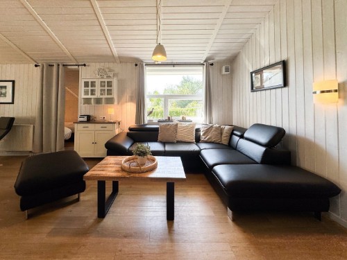 Sommerhus - 12 personer -  - Strandblick - 23570 - Lübeck-Travemünde