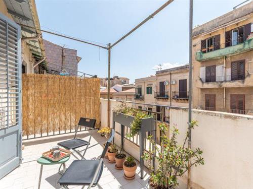 Ferienhaus - 2 Personen -  - 90138 - Palermo