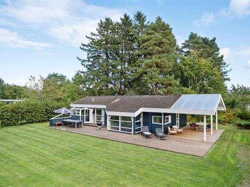 Holiday home - 7 persons -  - Svalevej - 3120 - Dronningmølle
